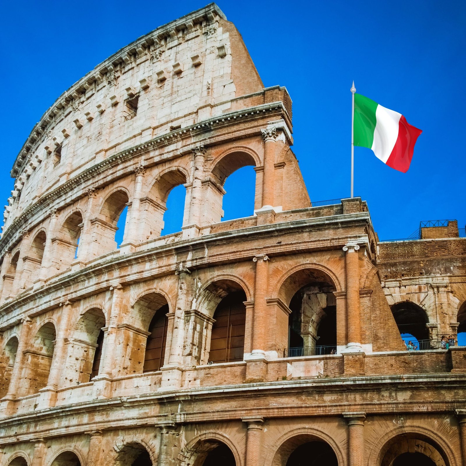 Study in italy with 100% scholarship